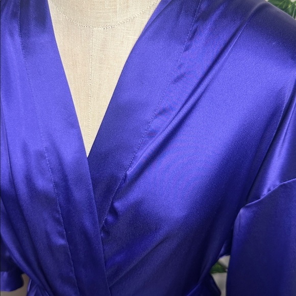 Victoria’s Secret Deep Purple Blue Silky Style Lingerie Robe - Picture 3 of 8